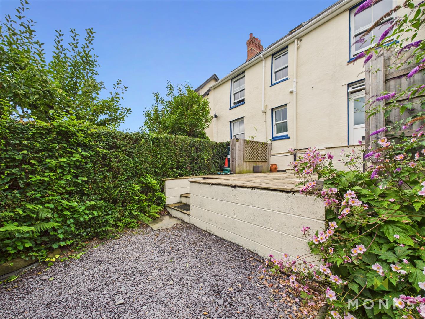 Glandeg High Street, Llangollen, LL20 7EG For Sale